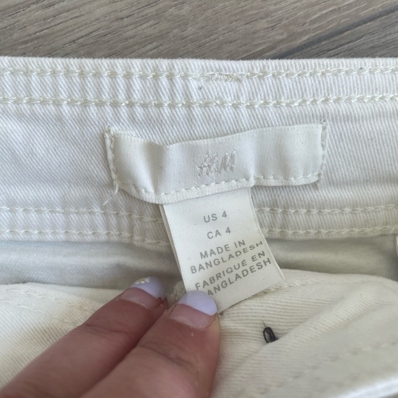 White High Waisted Shorts - Picture 2 of 5